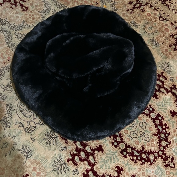 Pretty Little Thing Fedora Hat - Picture 3 of 5